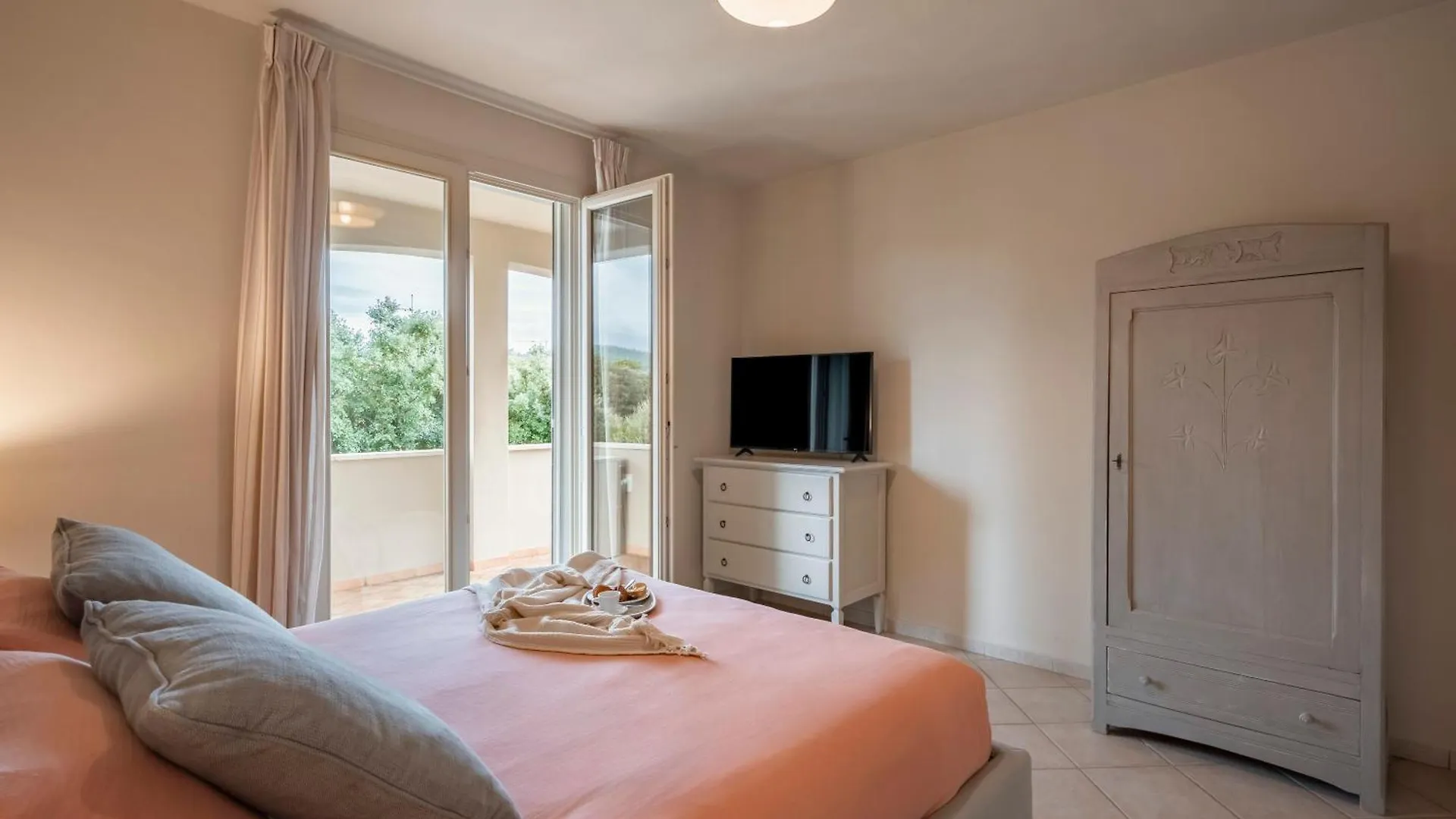 Aparthotel Zefiro Apartments San Vincenzo Italy