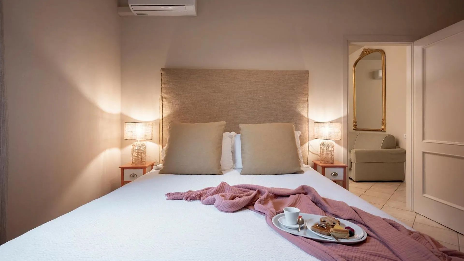 Zefiro Apartments San Vincenzo Aparthotel