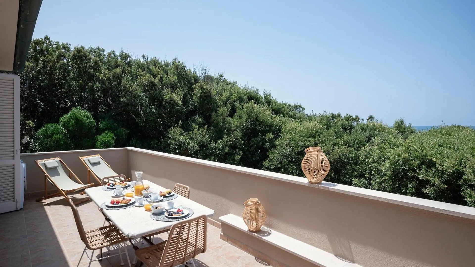 Zefiro Apartments San Vincenzo 0*,