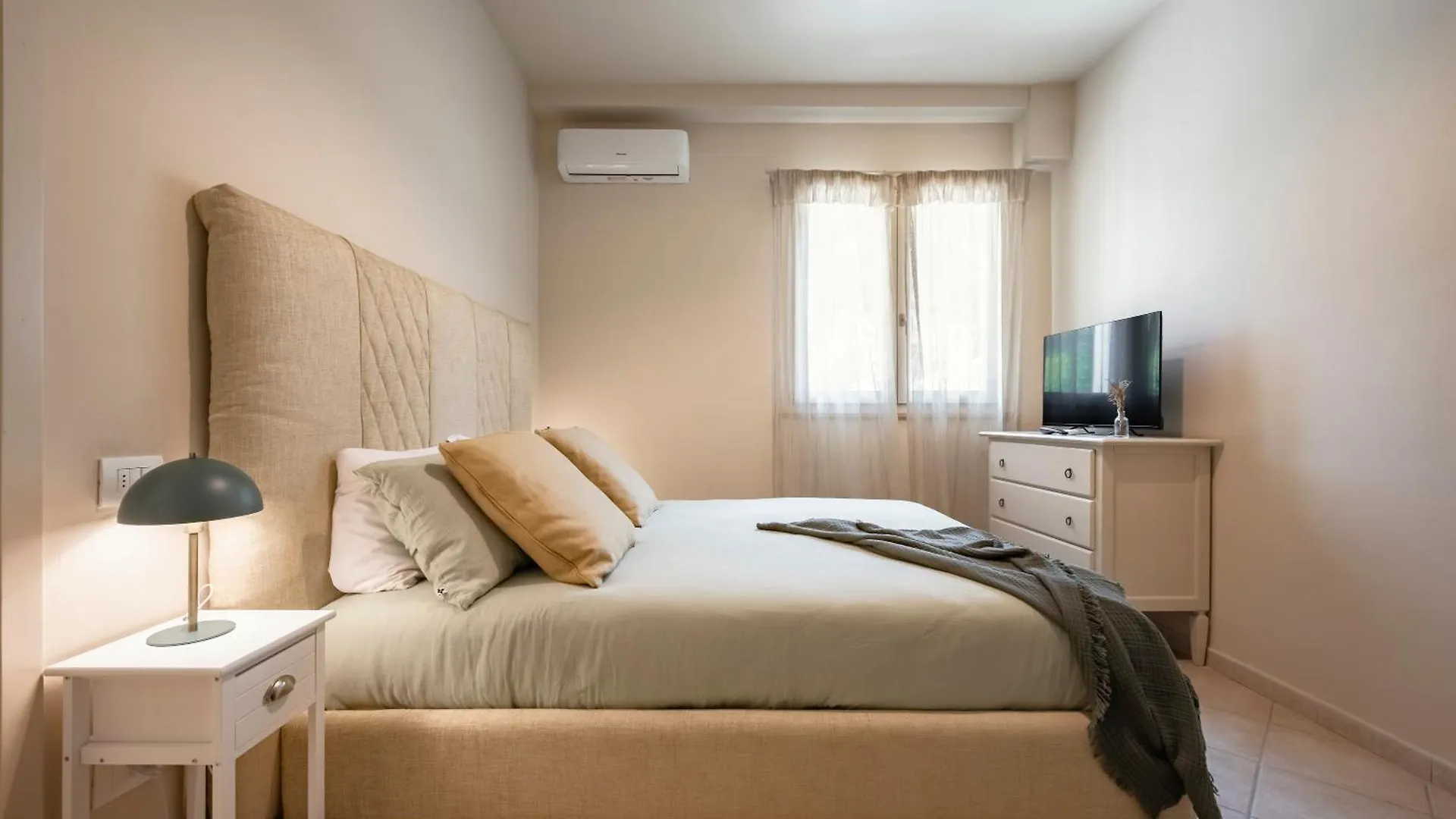 Zefiro Apartments San Vincenzo Aparthotel