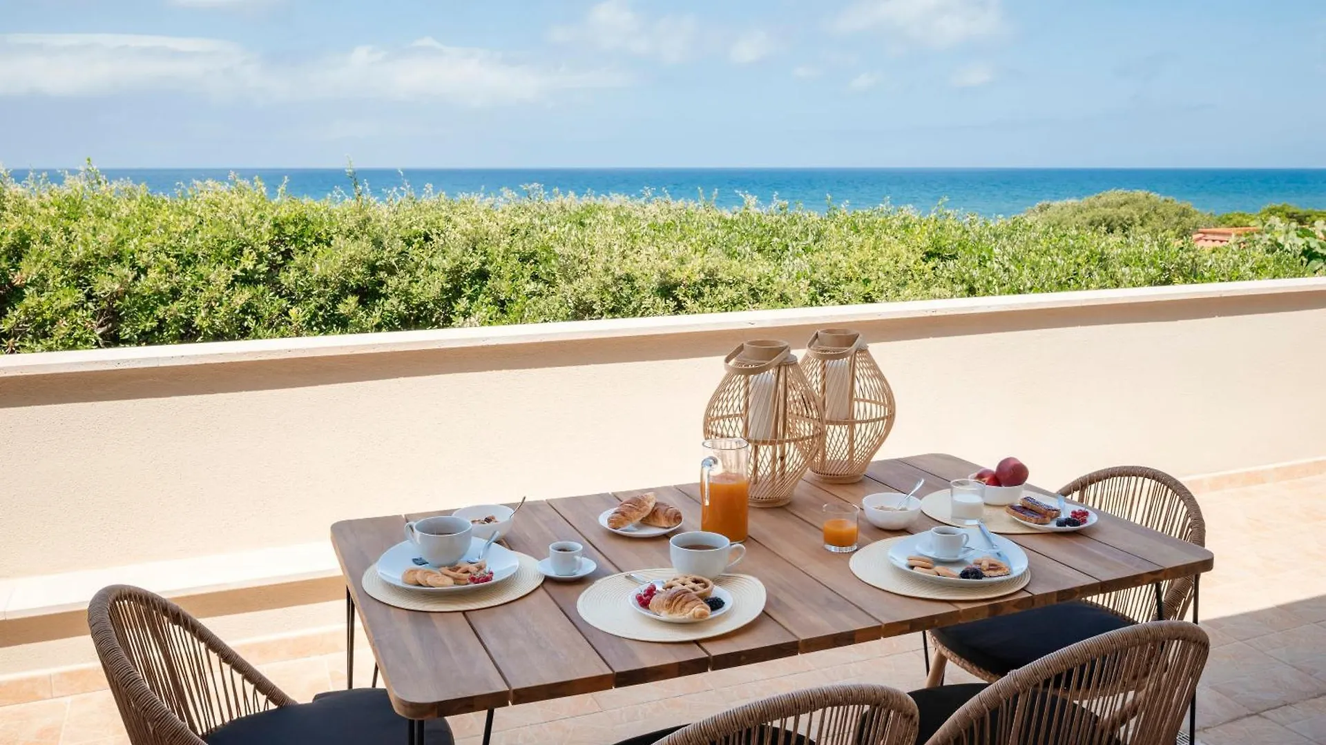 Zefiro Apartments San Vincenzo 0*,
